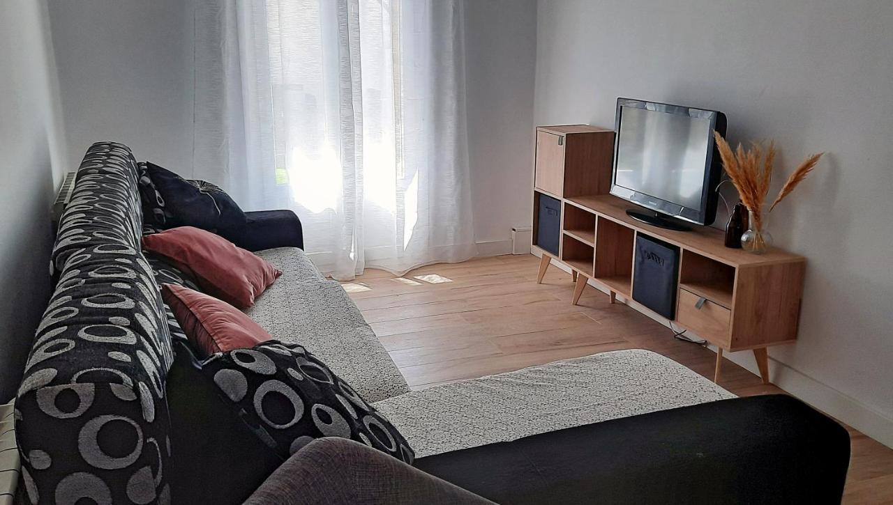 Kataenea. Apartamento En El Prepirineo Navarro. Naturaleza Aoiz Kültér fotó